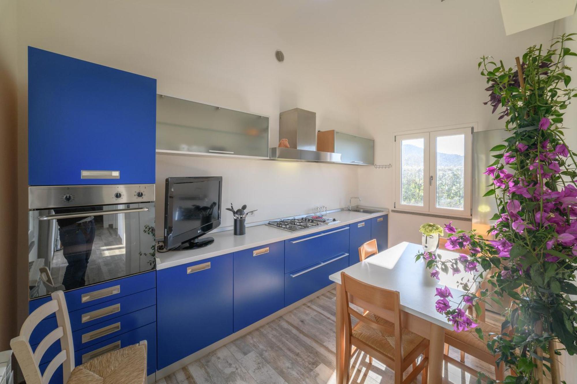 Appartamento con 2 Camere da Letto e Vista Giardino